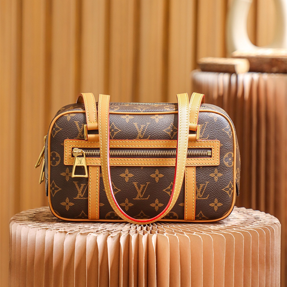 Louis Vuitton Cite M46321