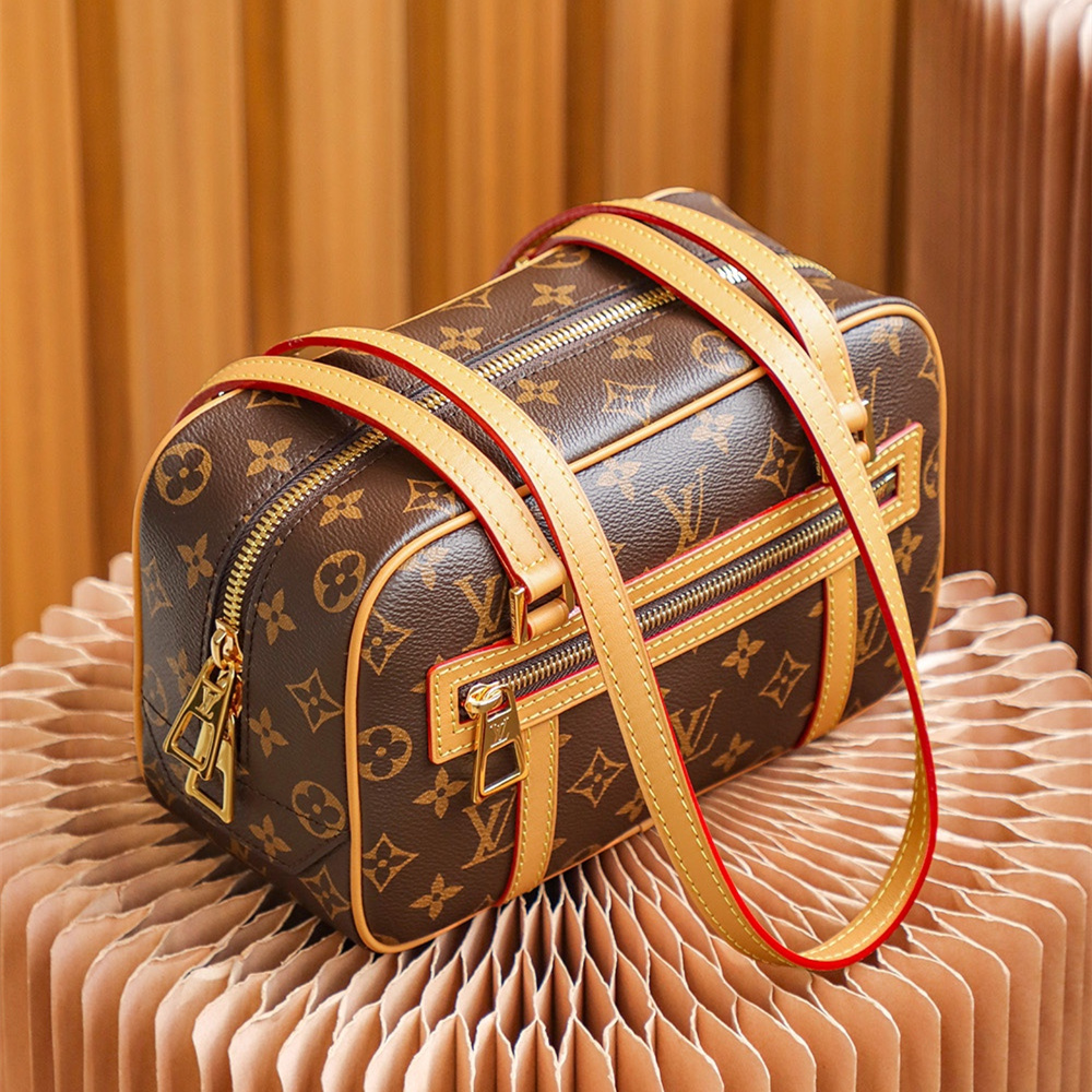 Louis Vuitton Cite M46321