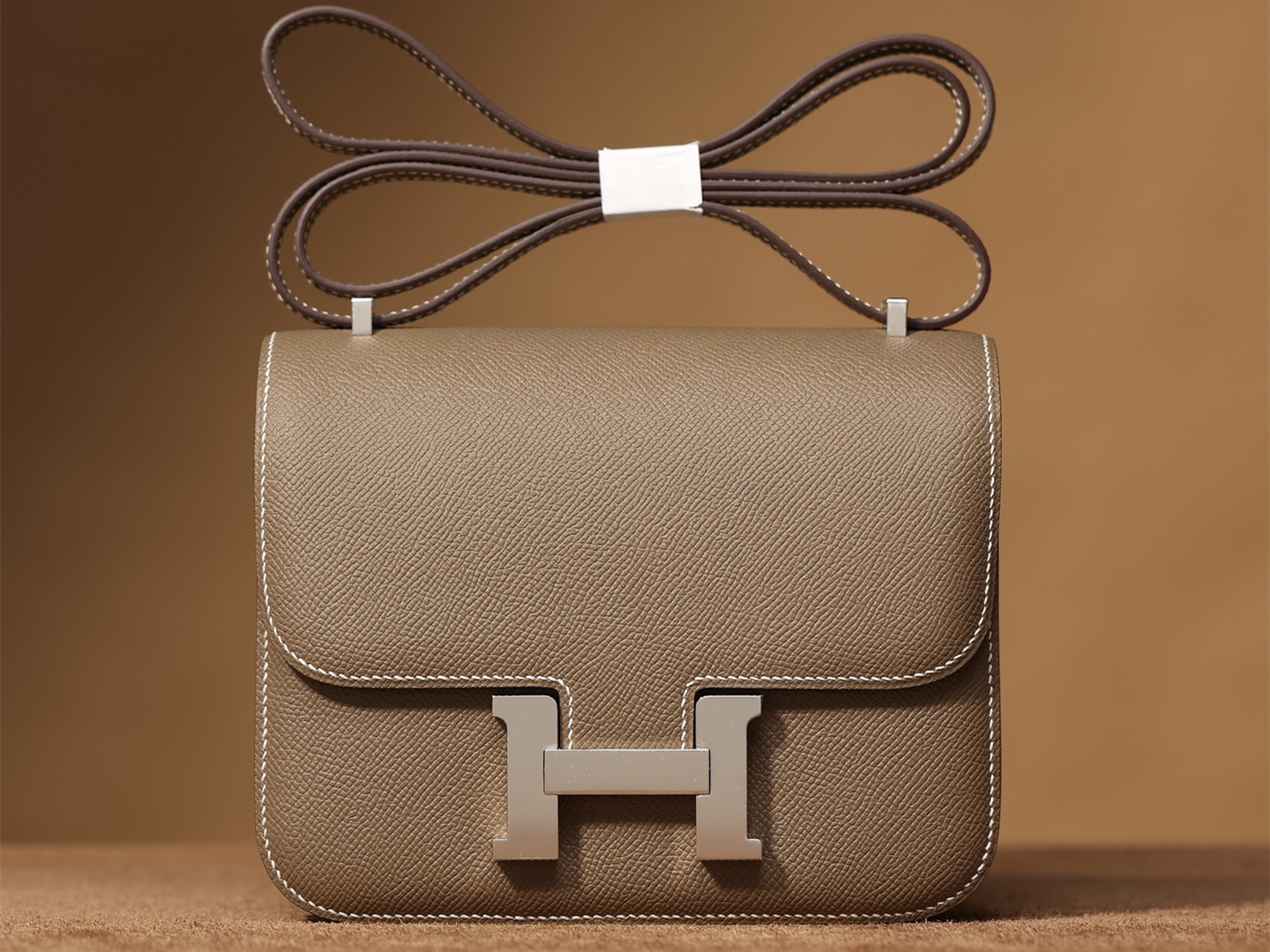 Hermes Constance 19