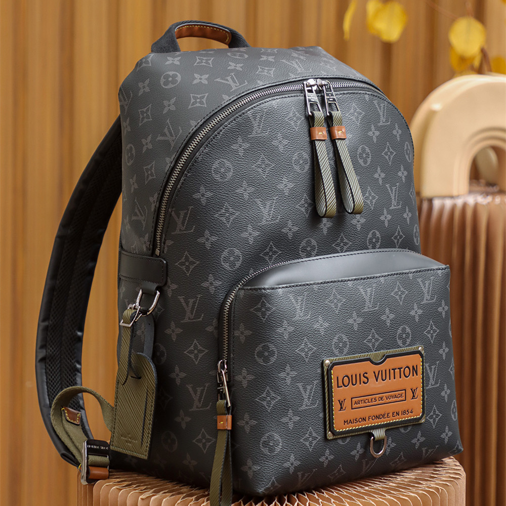 Louis Vuitton Discovery M45218