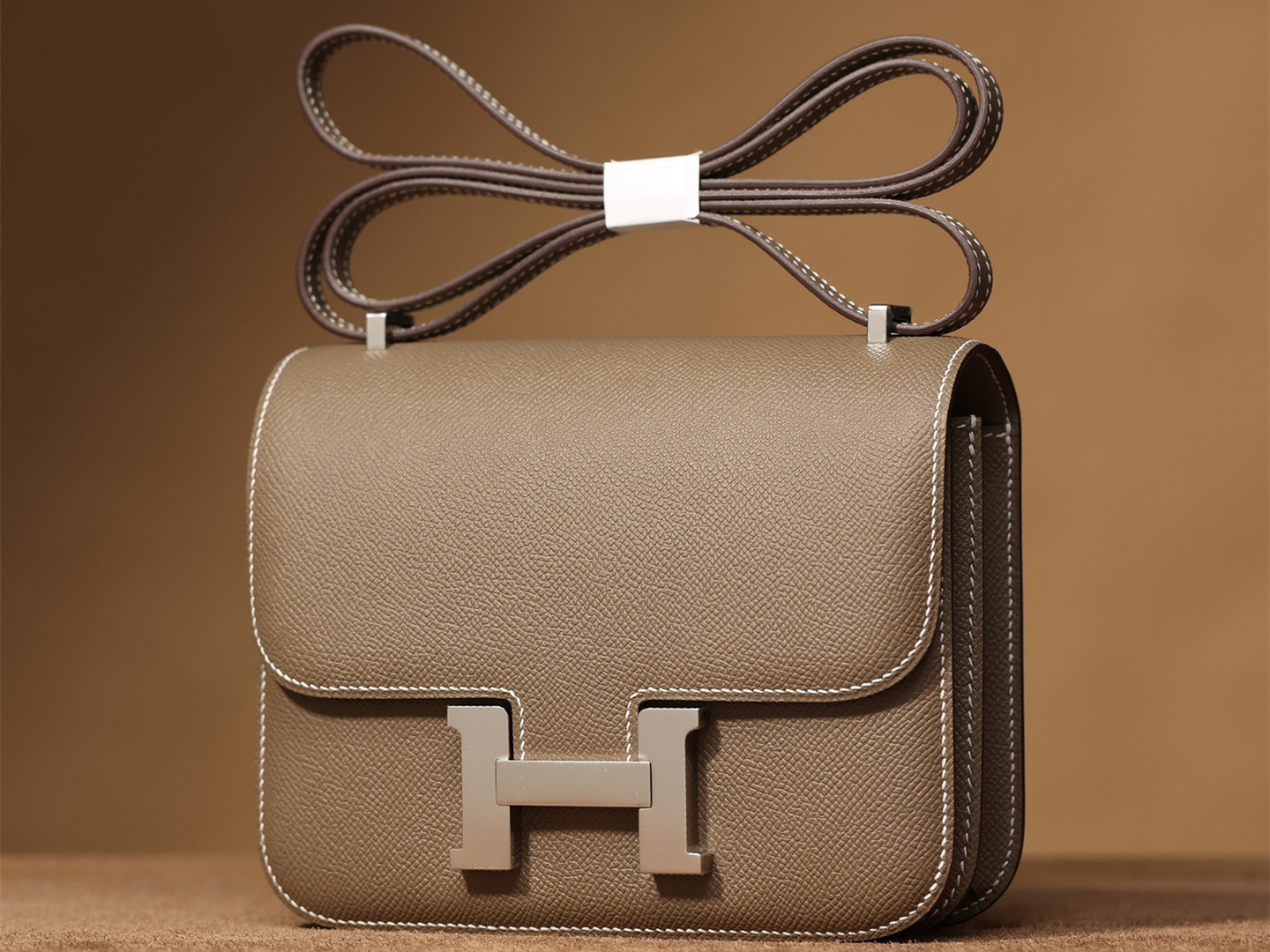 Hermes Constance 19