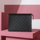 Louis Vuitton Pochette Voyage M61692