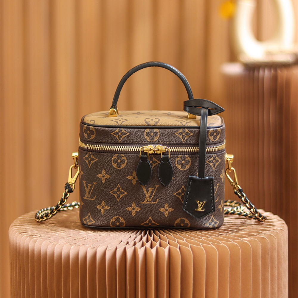 Louis Vuitton Vanity M45165