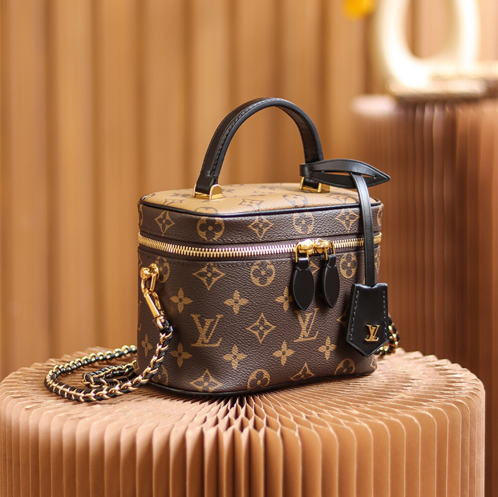 Louis Vuitton Vanity M45165