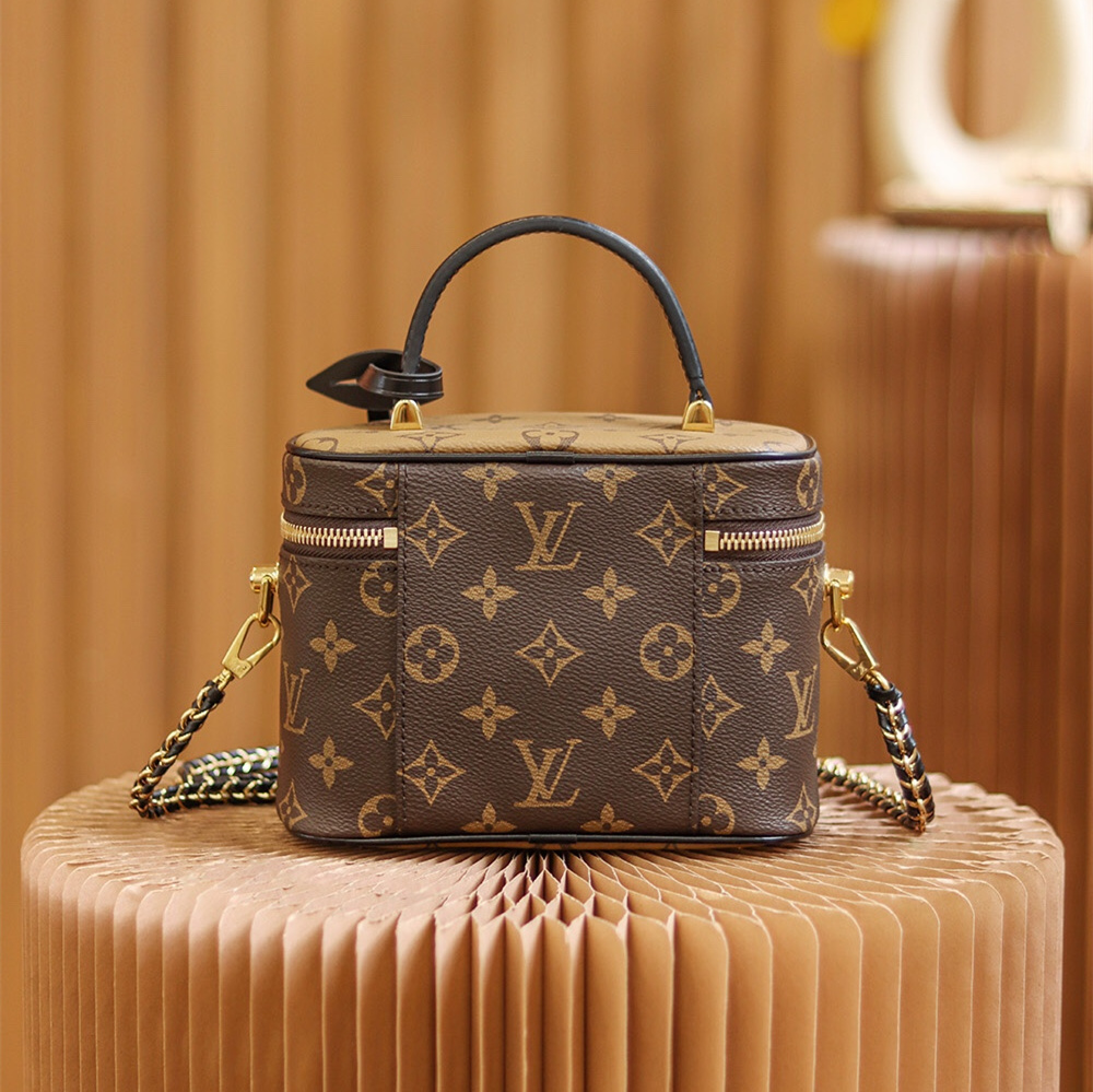 Louis Vuitton Vanity M45165