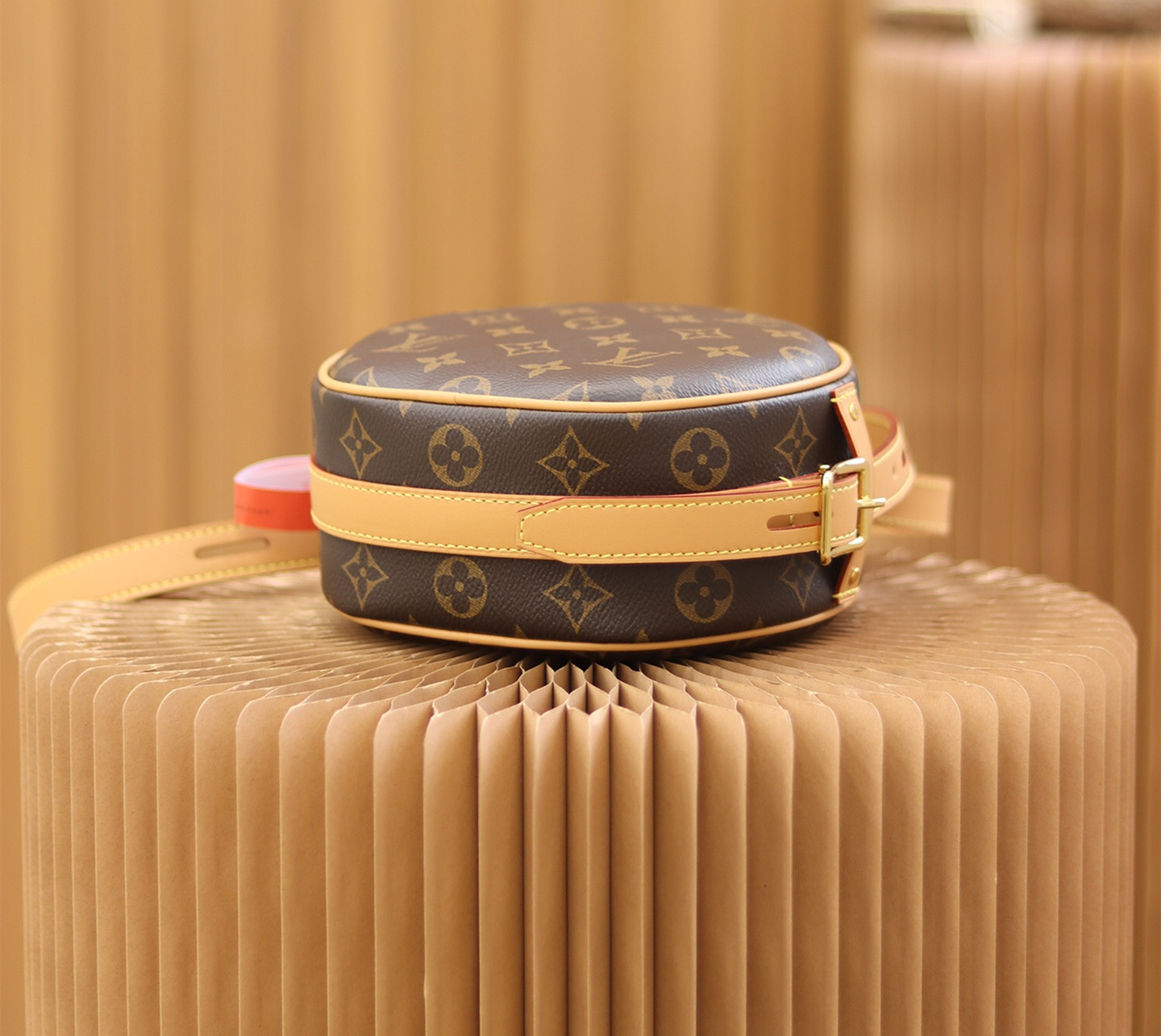 Louis Vuitton Boit Chapeau Souple M45149