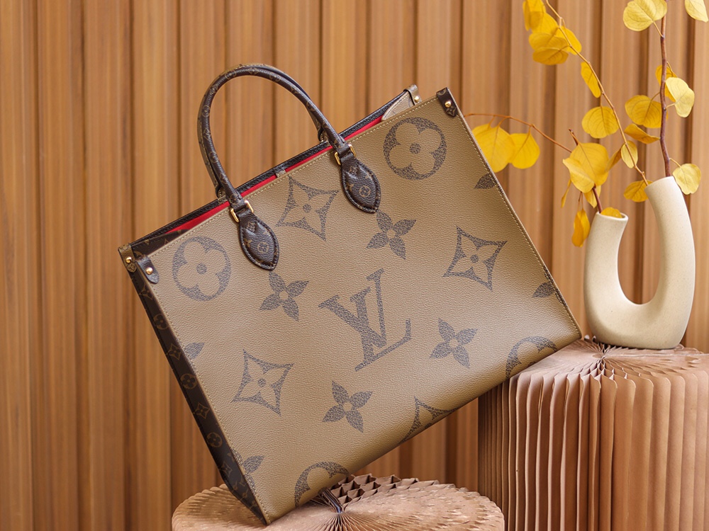 Louis Vuitton Onthego Tote M44576