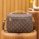 Louis Vuitton Pochette Metis M44875