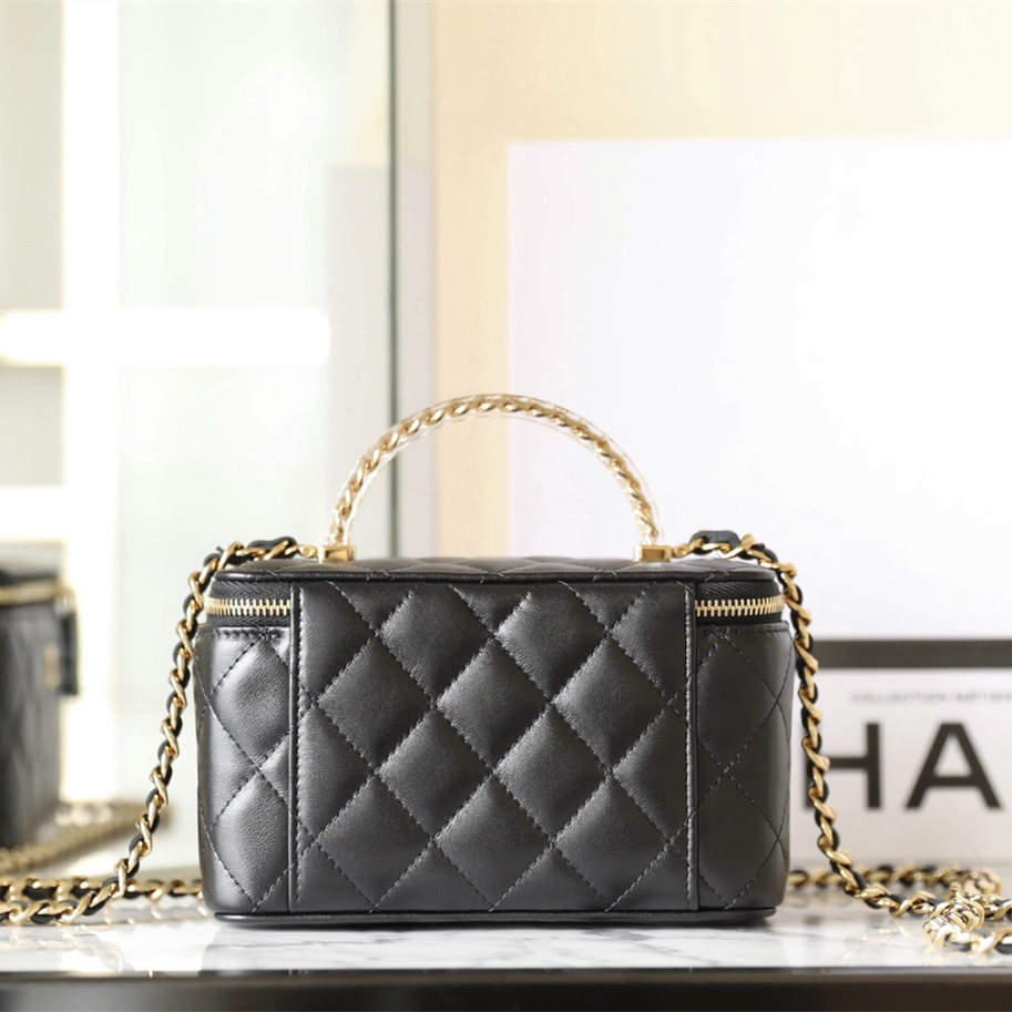 Chanel 24S series handle box bag black