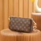 Louis Vuitton PochetteAccessoires M40712