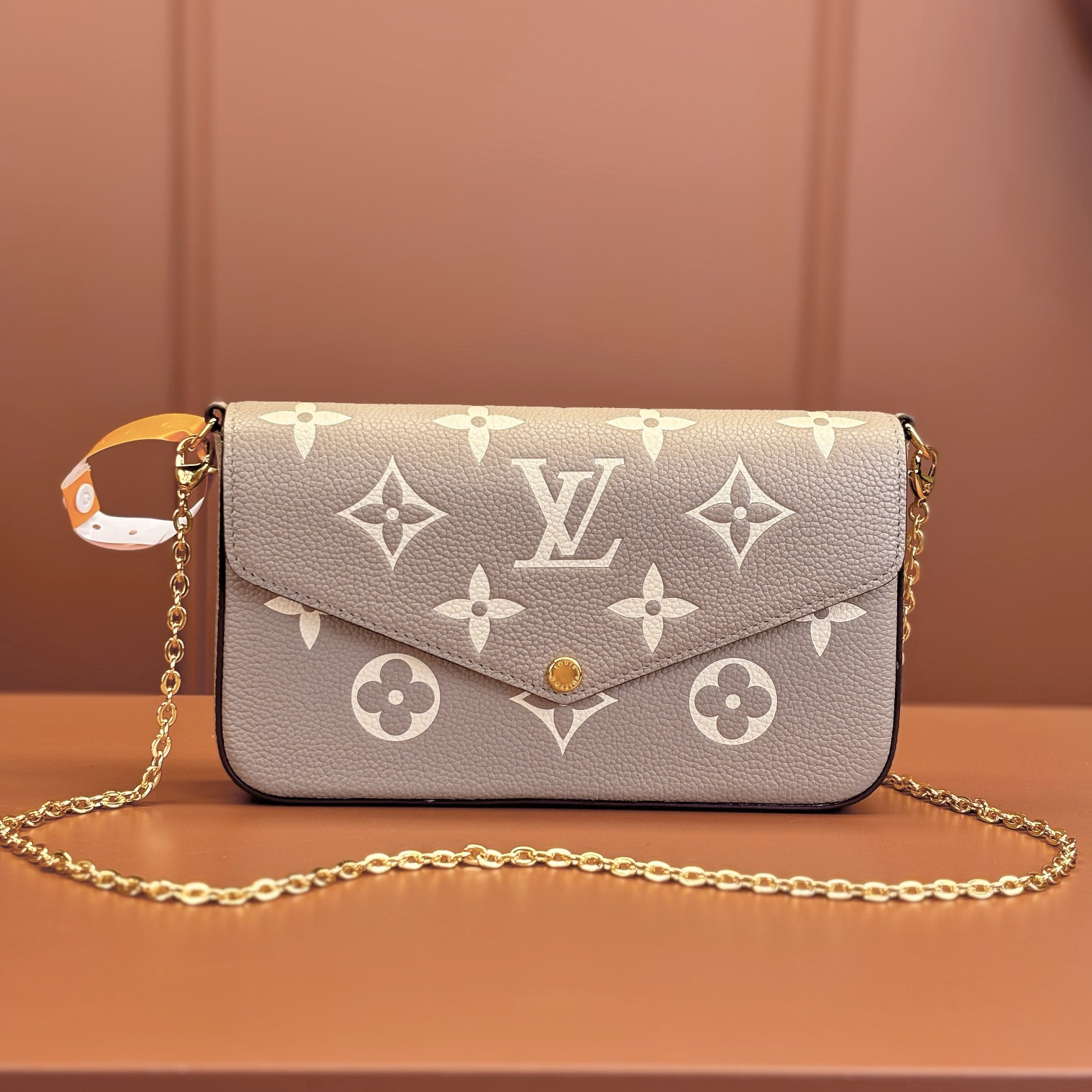 Louis Vuitton PochetteFelicie M82610 