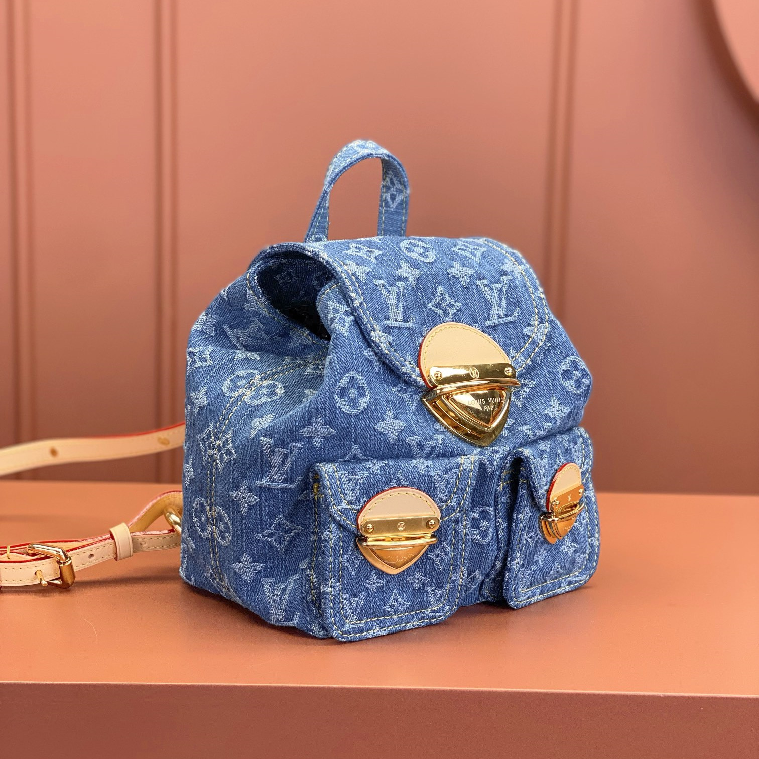 Louis Vuitton Venice M46836 