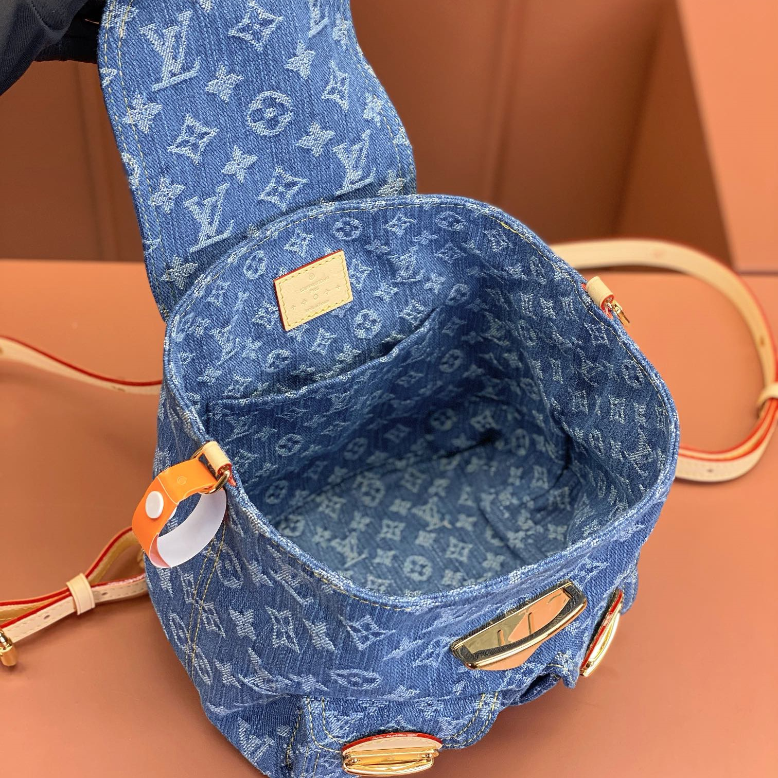 Louis Vuitton Venice M46836 