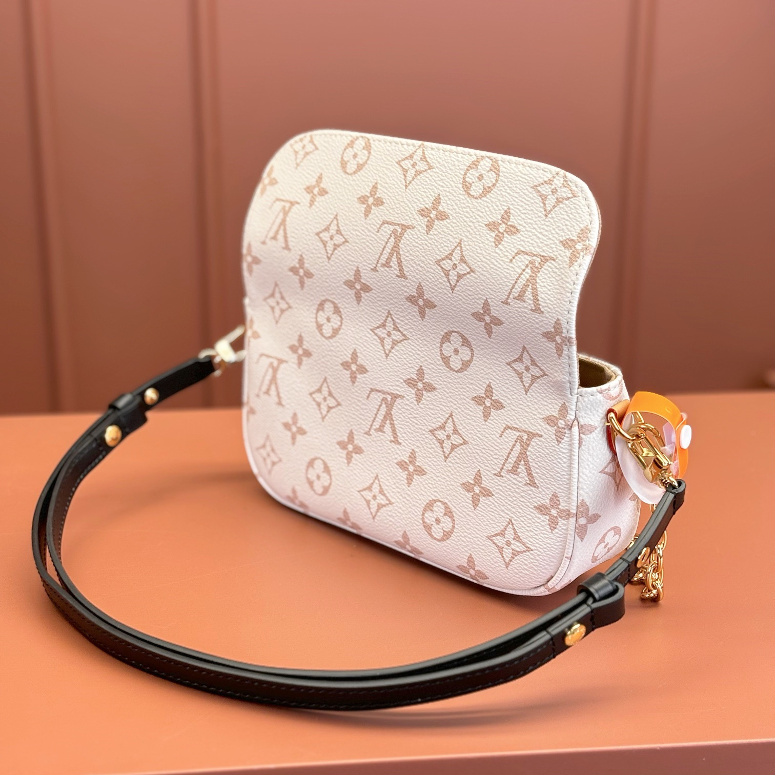 Louis Vuitton WalletOnChainIvy M83091 