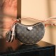 Louis Vuitton Croissant M46828 