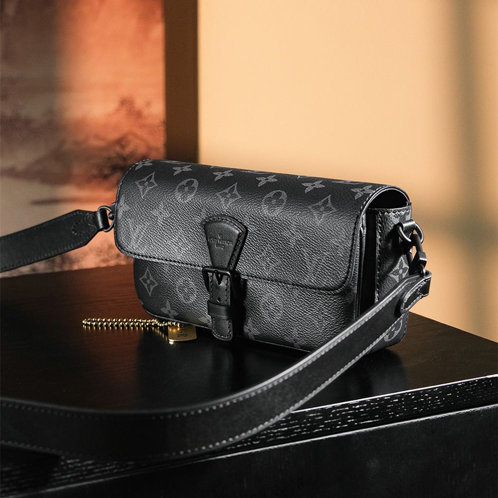 Louis Vuitton Montsouris M83567 