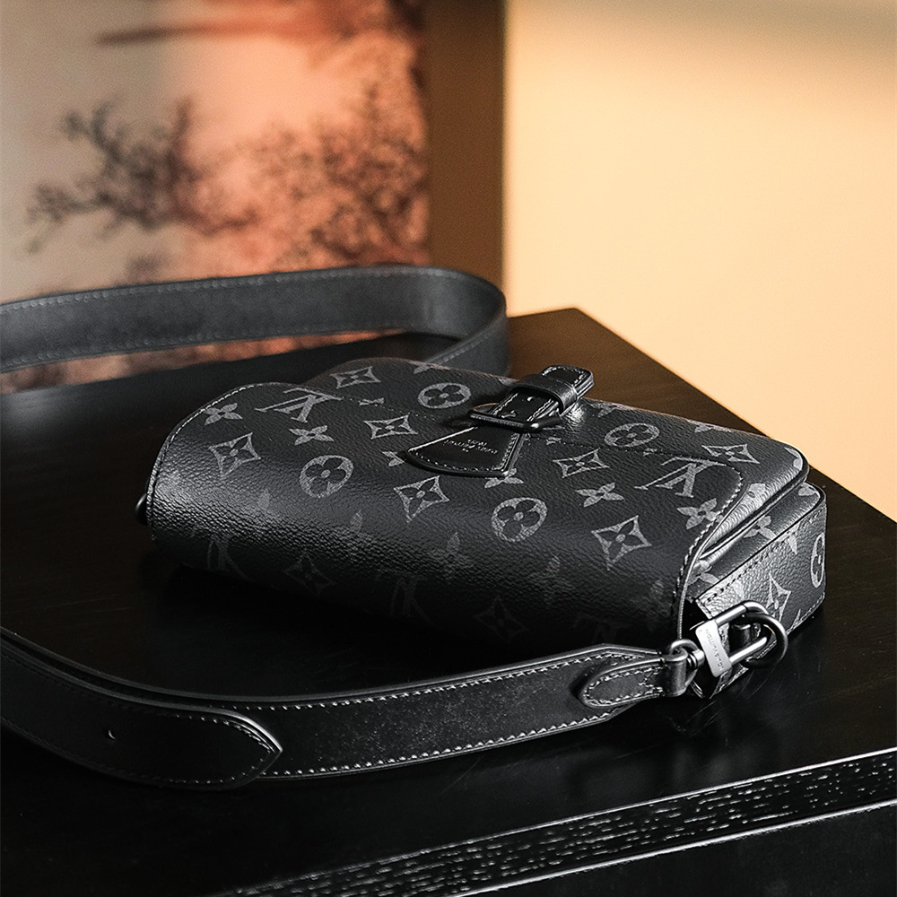 Louis Vuitton Montsouris M83567 