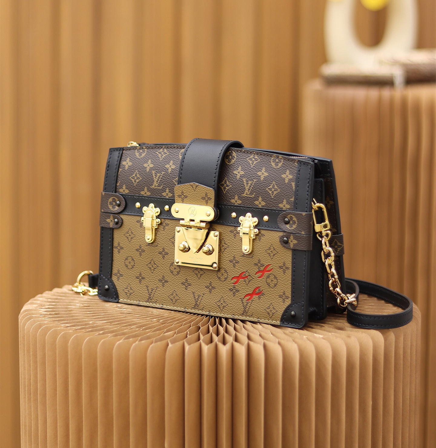 Louis Vuitton Trunk Clutch M43596