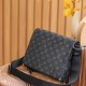 Louis Vuitton District M44000