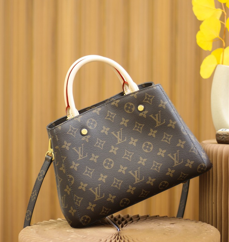 Louis Vuitton Montaign BB M41055