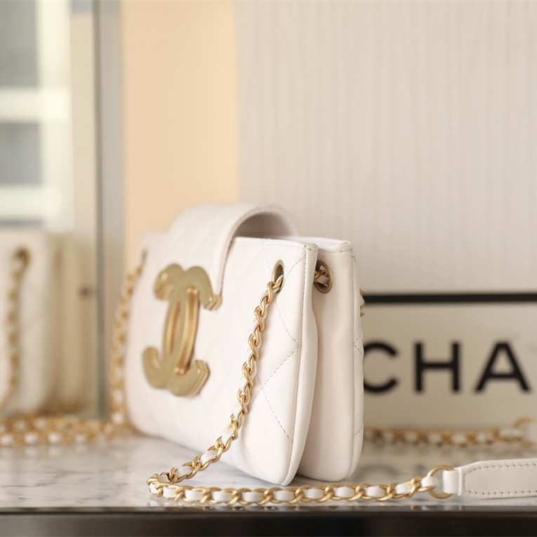 Chanel 24C series baguette bag white