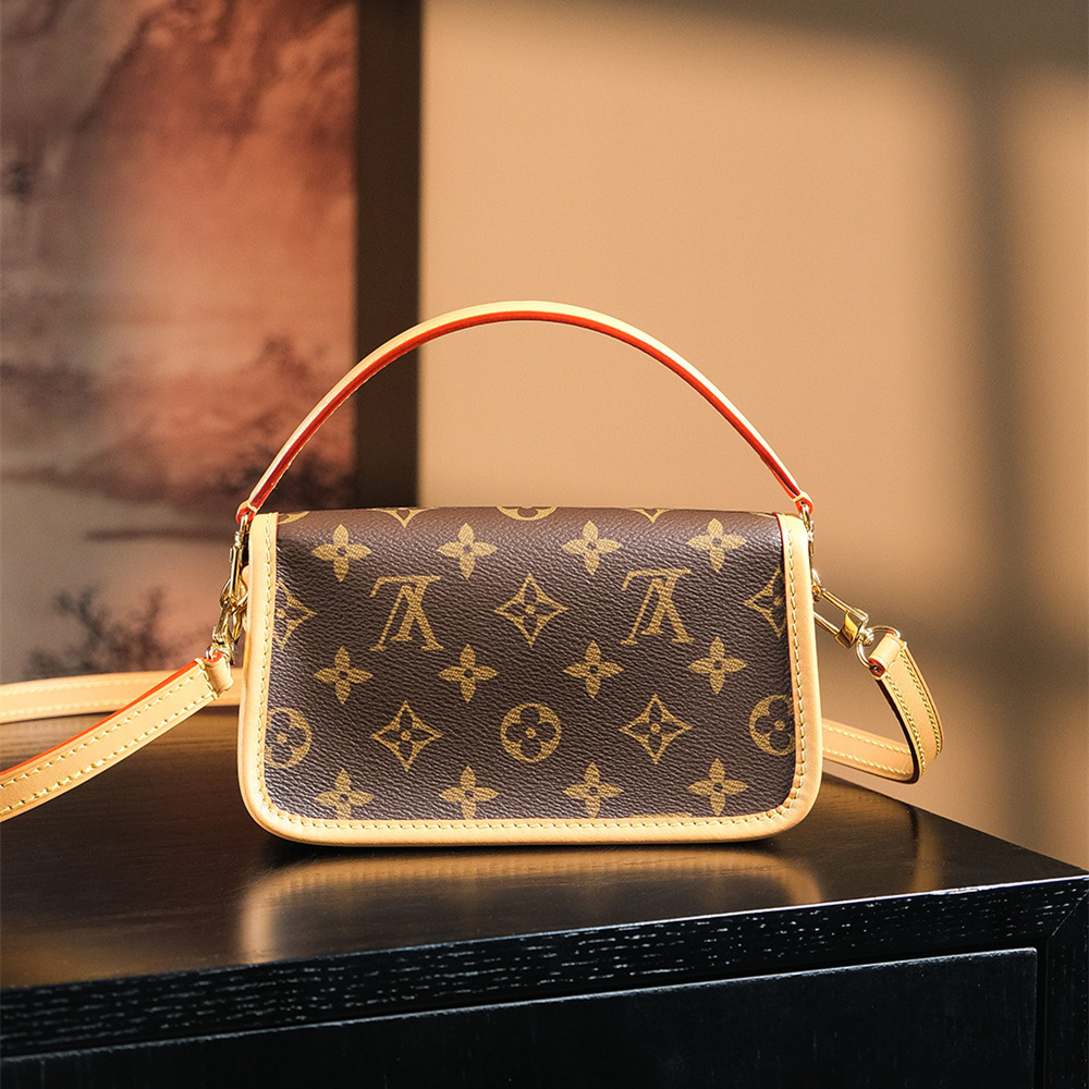 Louis Vuitton Nano Diane M83298