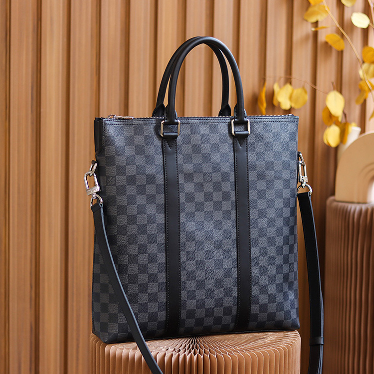 Louis Vuitton Anton Tote M40000