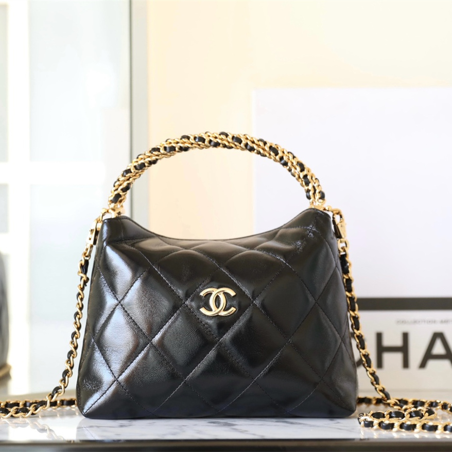 Chanel 24B series AS4066 lambskin lunch box bag