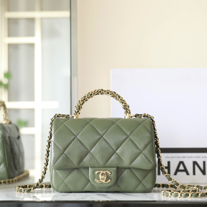 Chanel 24B series AS5032 lambskin shoulder bag green small