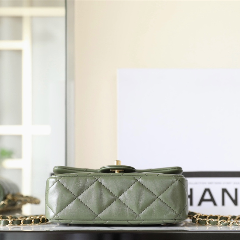 Chanel 24B series AS5032 lambskin shoulder bag green small