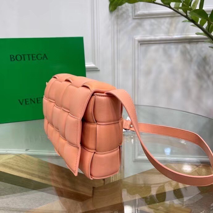 Bottega Veneta Padded Cassette Bag In Peachy Calfskin