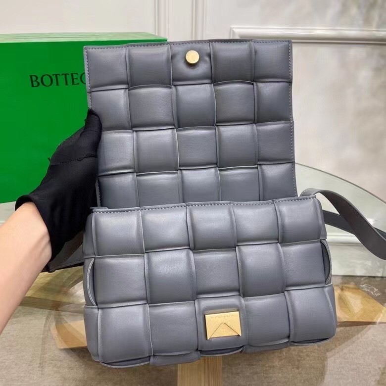 Bottega Veneta Padded Cassette Bag In Thunder Calfskin