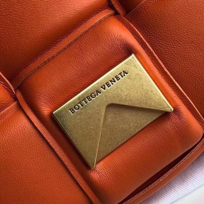 Bottega Veneta Chain Cassette Bag In Orange Calfskin