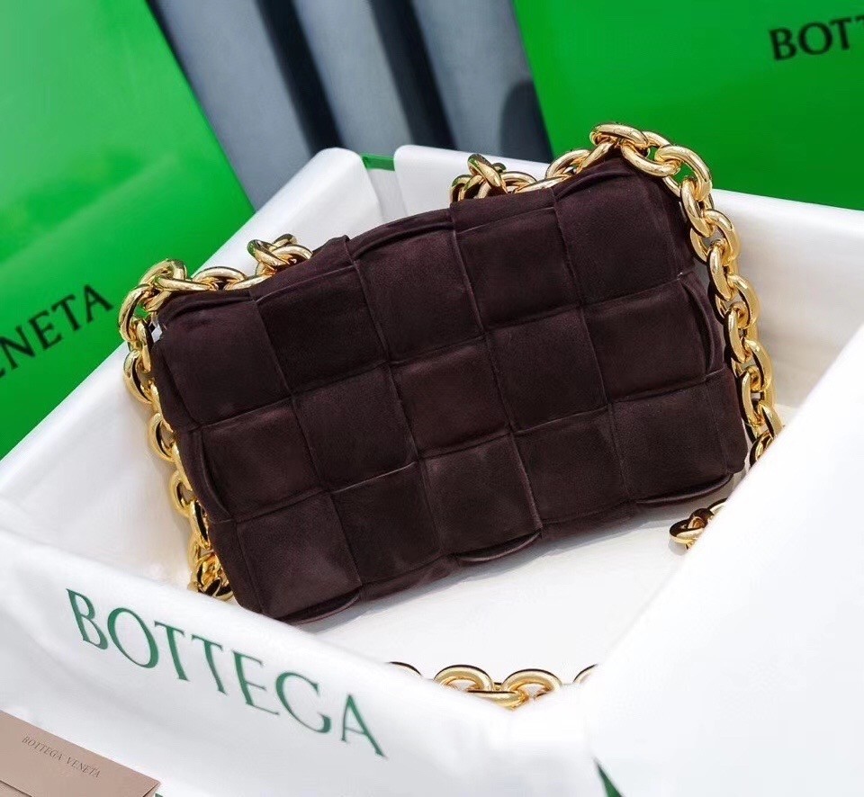 Bottega Veneta Chain Cassette Bag In Fondant Suede