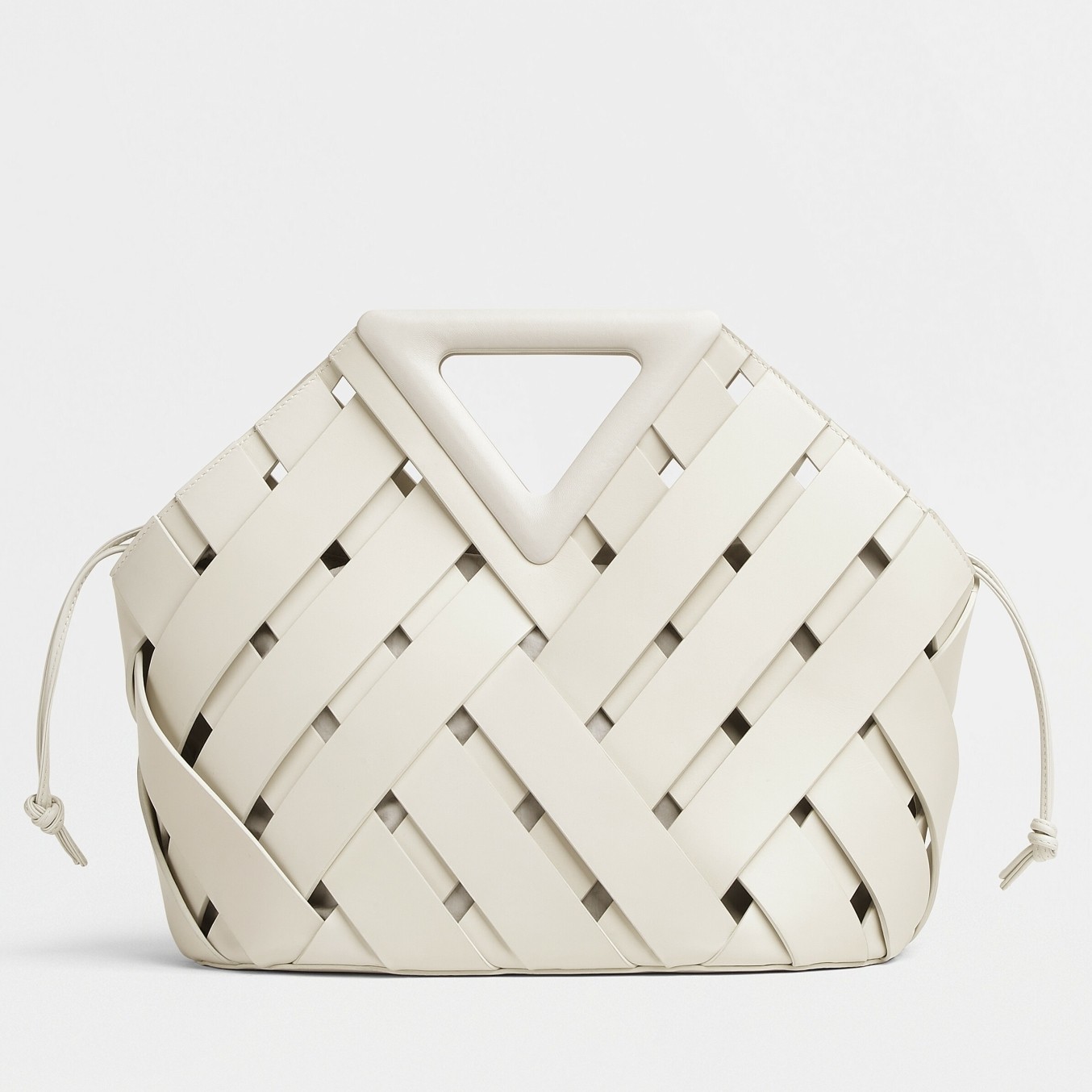 Bottega Veneta Medium Point Bag In White Intrecciato Leather