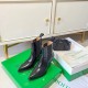 Bottega Veneta BV Lean Chelsea Boots In Black Calfskin