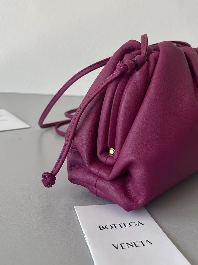 Bottega Veneta Mini Pouch In Cinnabar Calfskin