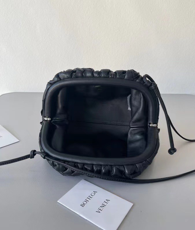 Bottega Veneta Mini Pouch In Black Intrecciato Lambskin