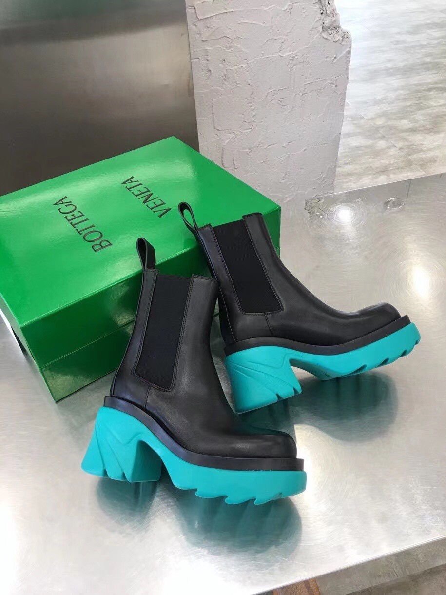 Bottega Veneta Flash Chelsea Boots with Neptune Outsole