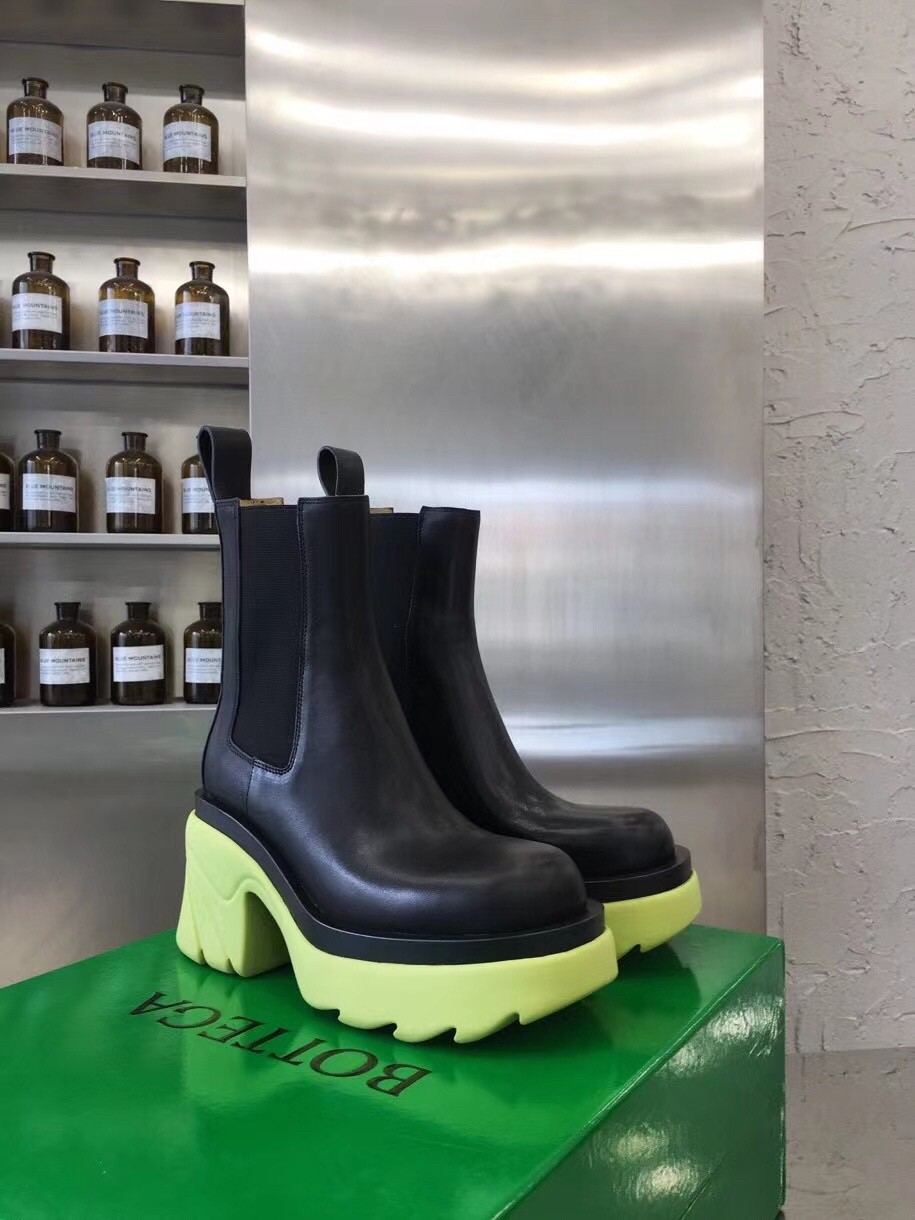 Bottega Veneta Flash Chelsea Boots with Yellow Outsole