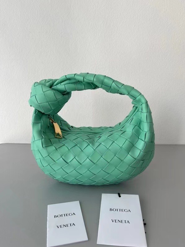 Bottega Veneta BV Jodie Mini Bag In Fountain Intrecciato Lambskin