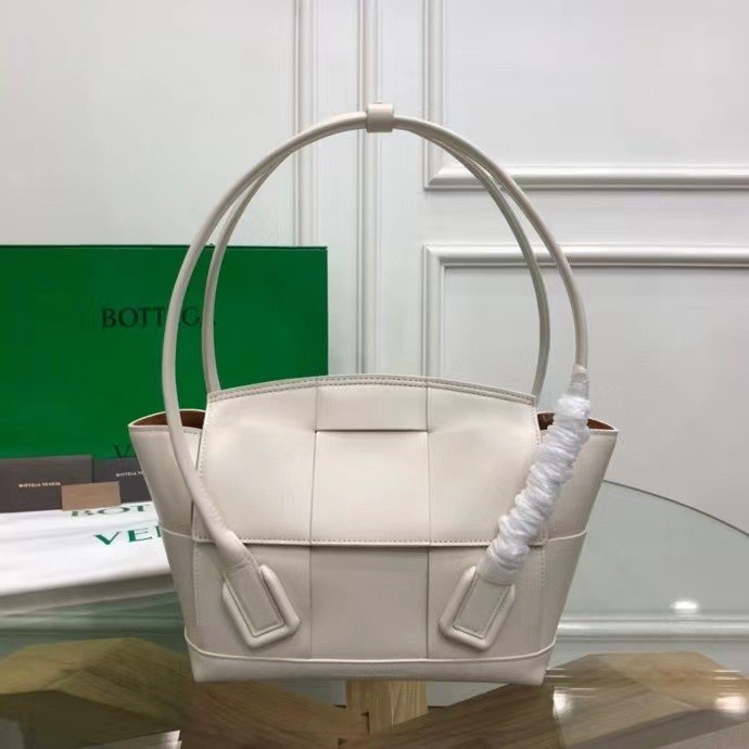 Bottega Veneta Arco Small Bag In White Intrecciato Calfskin