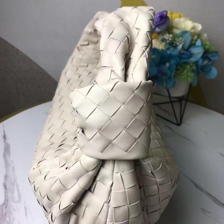 Bottega Veneta BV Jodie Small Bag In White Intrecciato Leather