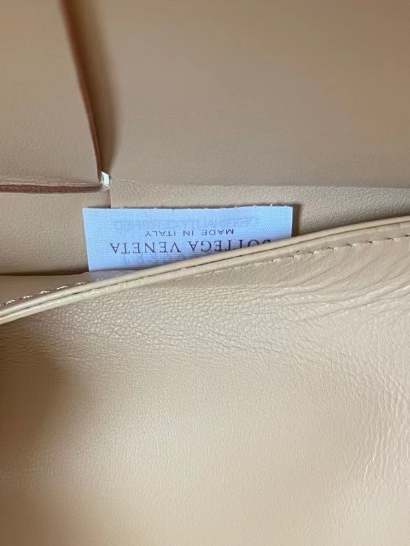 Bottega Veneta Arco Small Tote In Maple Intrecciato Lambskin