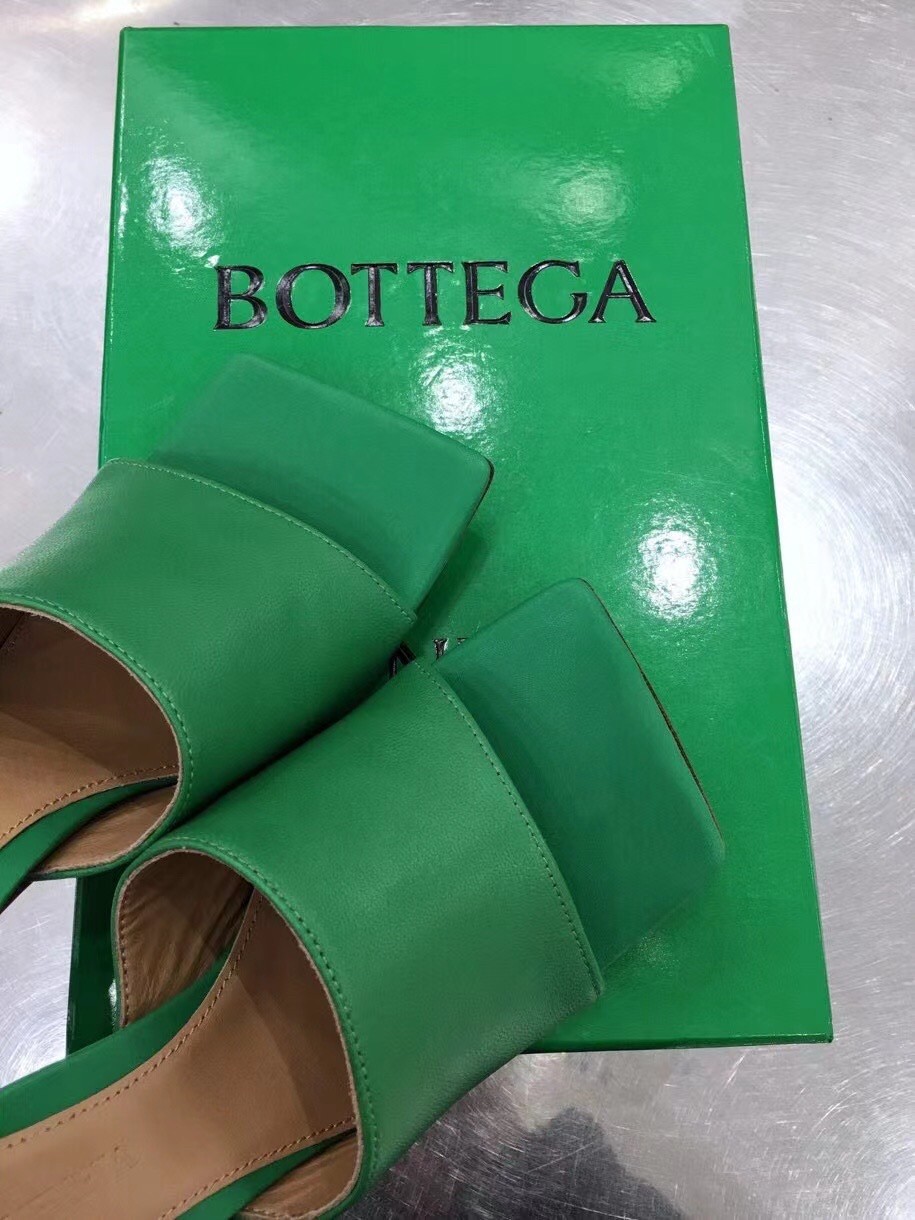 Bottega Veneta Stretch Mules 90mm In Green Lambskin