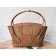 Bottega Veneta Arco Medium Bag In Caramel Grained Leather