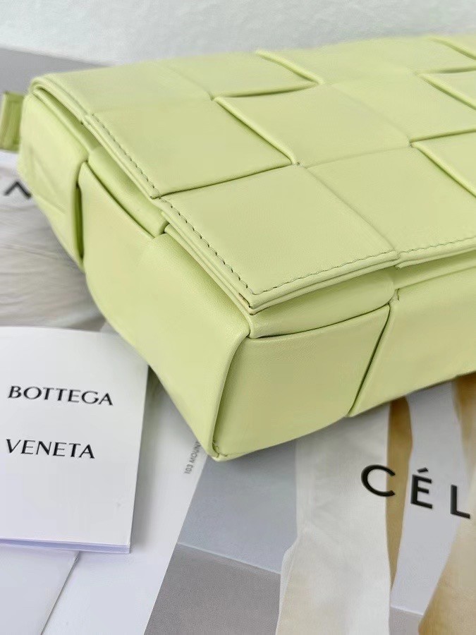 Bottega Veneta Cassett Bag In Lemon Wrinkled Calfskin