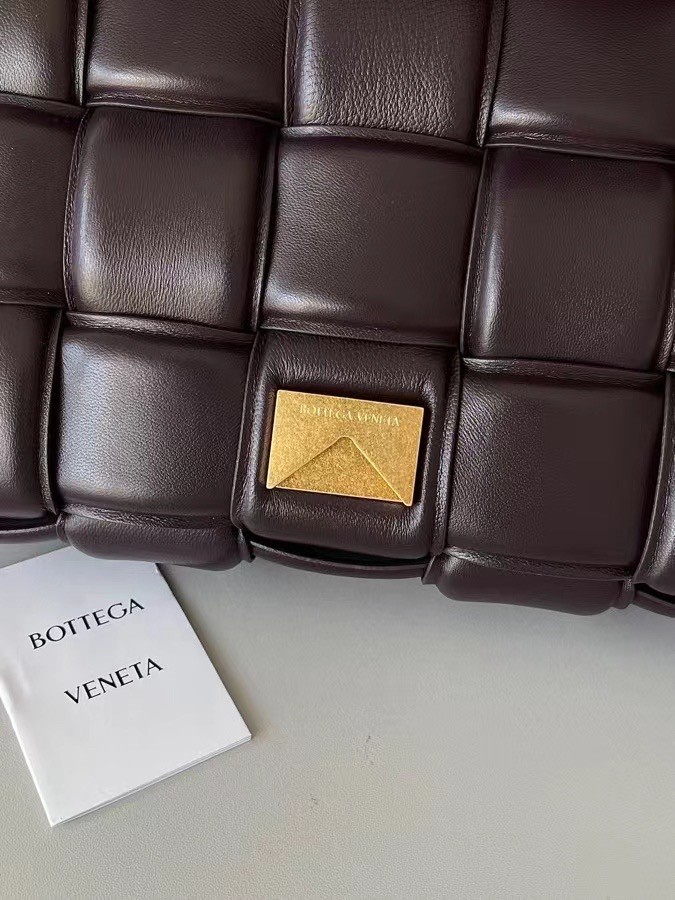 Bottega Veneta Padded Cassette Bag In Fondant Lambskin