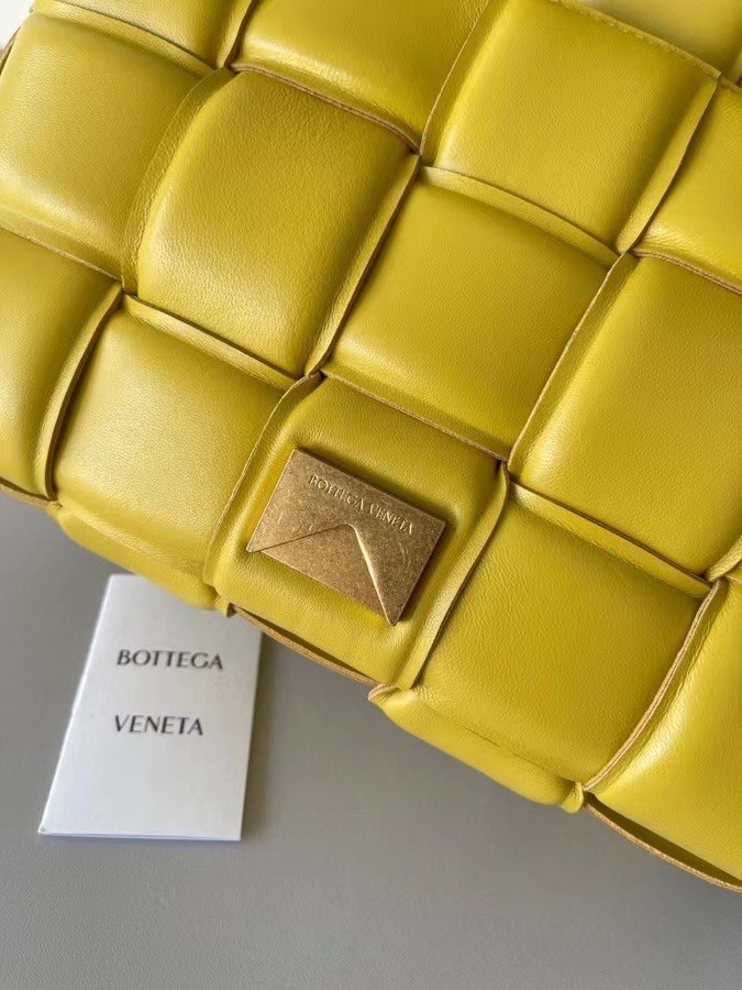 Bottega Veneta Padded Cassette Bag In Yellow Lambskin