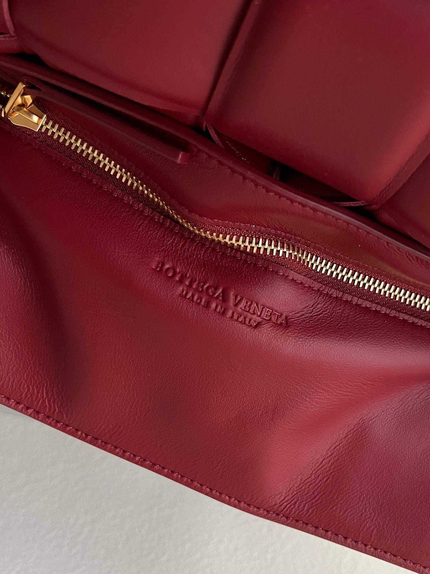 Bottega Veneta Padded Cassette Bag In Dard Red Lambskin